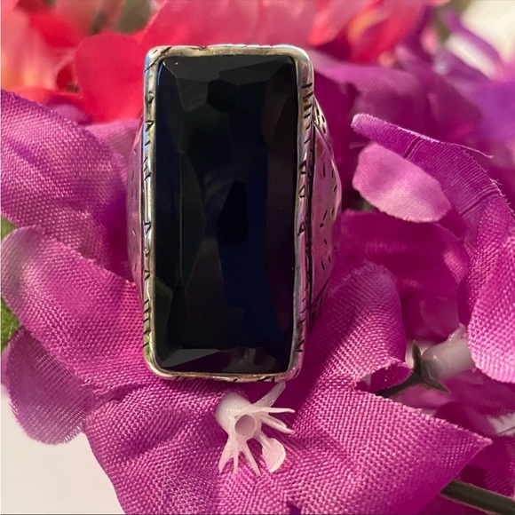 Silpada R2891 ‘BLACK TIE’ Sterling Silver Statement Ring - Picture 2 of 15